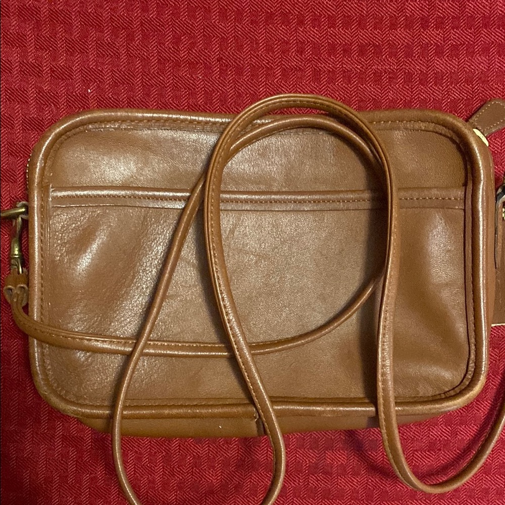 Elegant Brown Leather Crossbody Bag